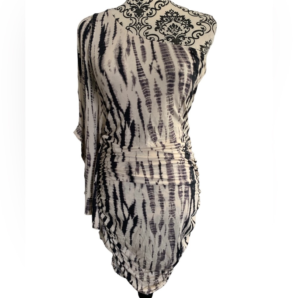Sexy party dress by Tart